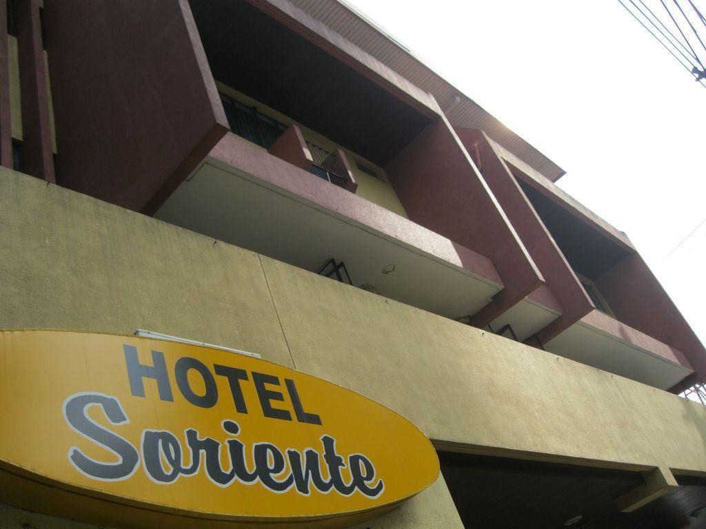 Hotel Soriente Manila Exteriér fotografie
